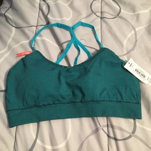 Seamless Strappy Back Sports Bra
